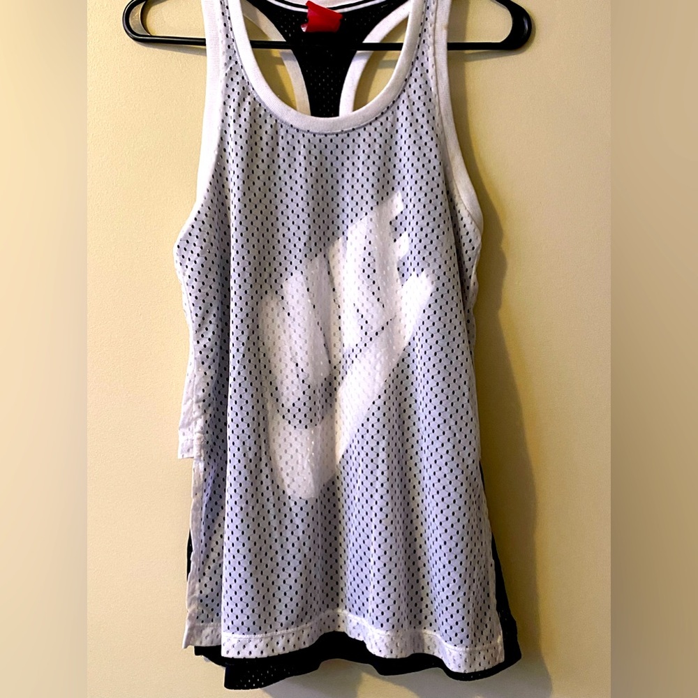 Women’s Nike Tank top Size Small